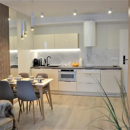 Westin House Delux 公寓 科沃布热格